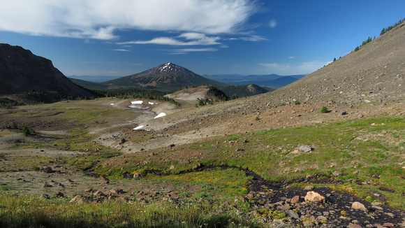 View fro trail down to mt. Bachelor